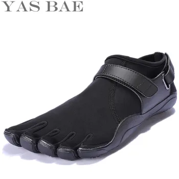 Yas Bae Tamanho 45 44 Venda China Marca de Design de Borracha com Cinco Dedos Exterior Resistente ao Deslizamento Respirável peso Leve Sapato para Homens